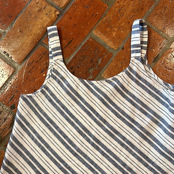 Artisan NY 100% Linen swing top szS - Picture 4 of 13